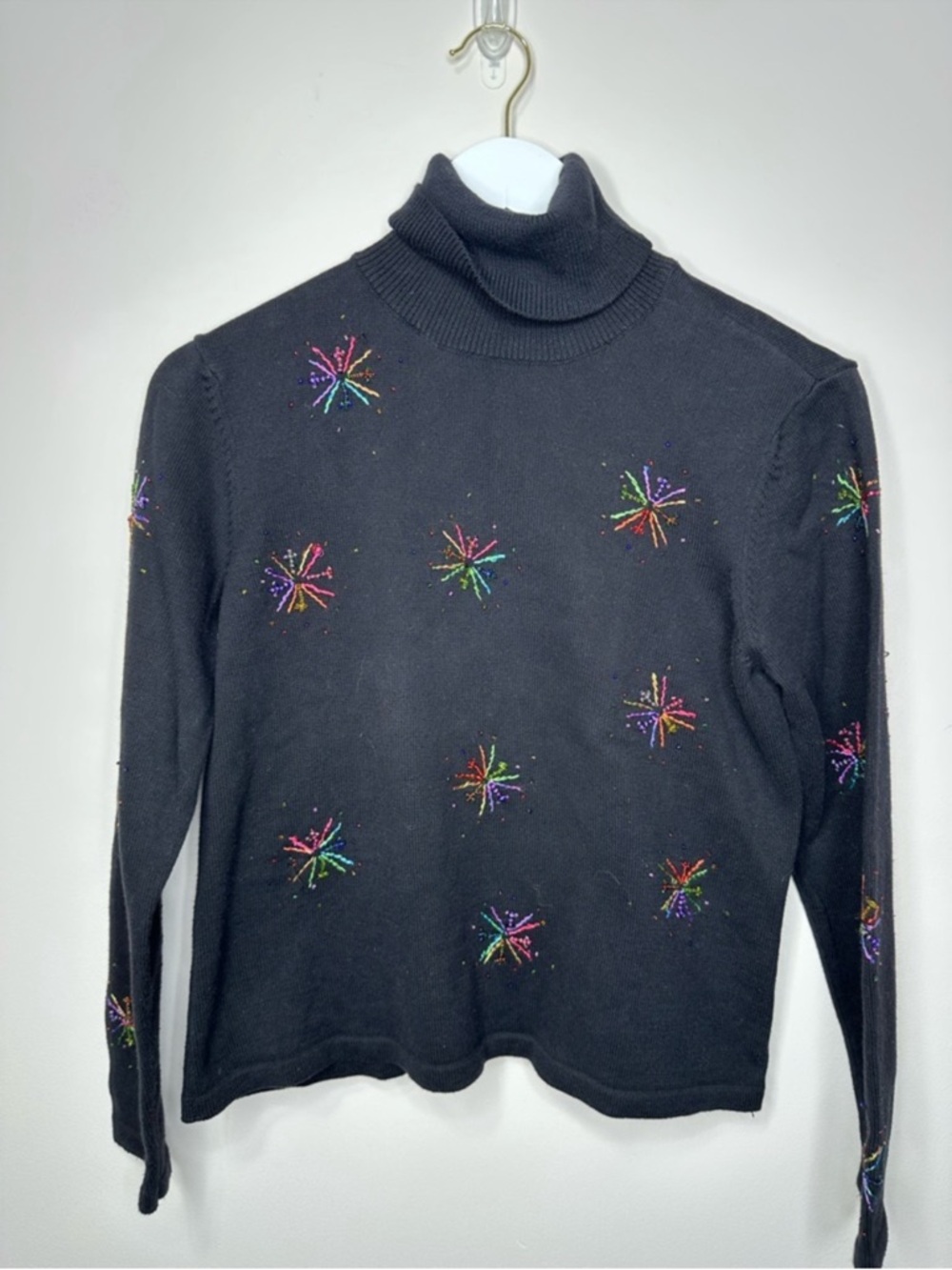Talbots vintage Black Sweater with Embroidered Multicolor Detail med - Picture 6 of 6